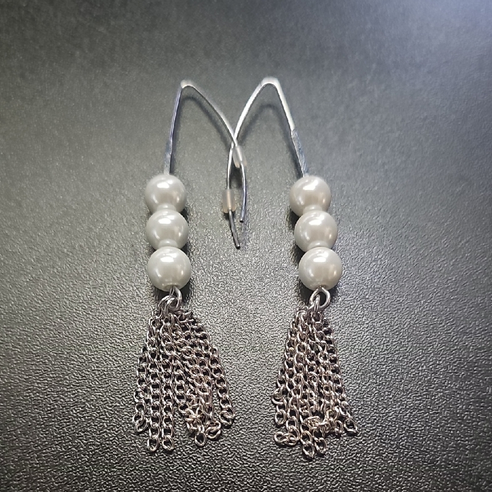 Pearl Bead Drop Tassel Earrings - White